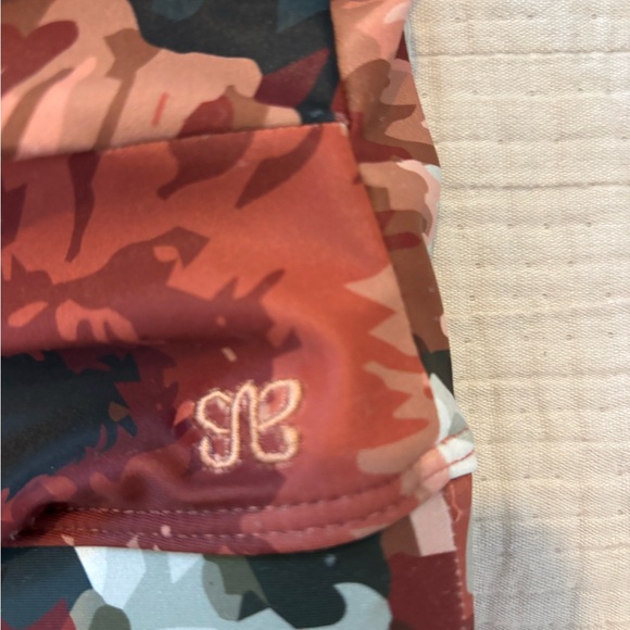 Albion Fit Icon Wave Swim Crop Messina Floral One-Shoulder Bikini Top Small - Picture 3 of 6